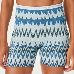 Outdoor Voices TechSweat 5" Thrive
Shorts in Polar Helios